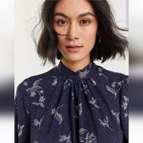 Printed Crepe Tie Mock neck Blouse! - Picture 7 of 8